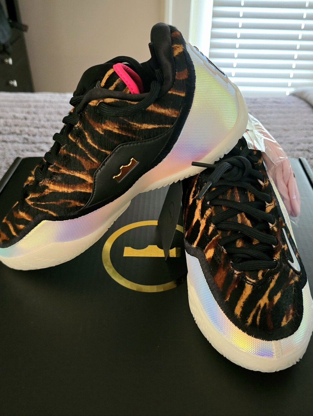Size 7.5 - Nike Lebron 23 Heat Wave